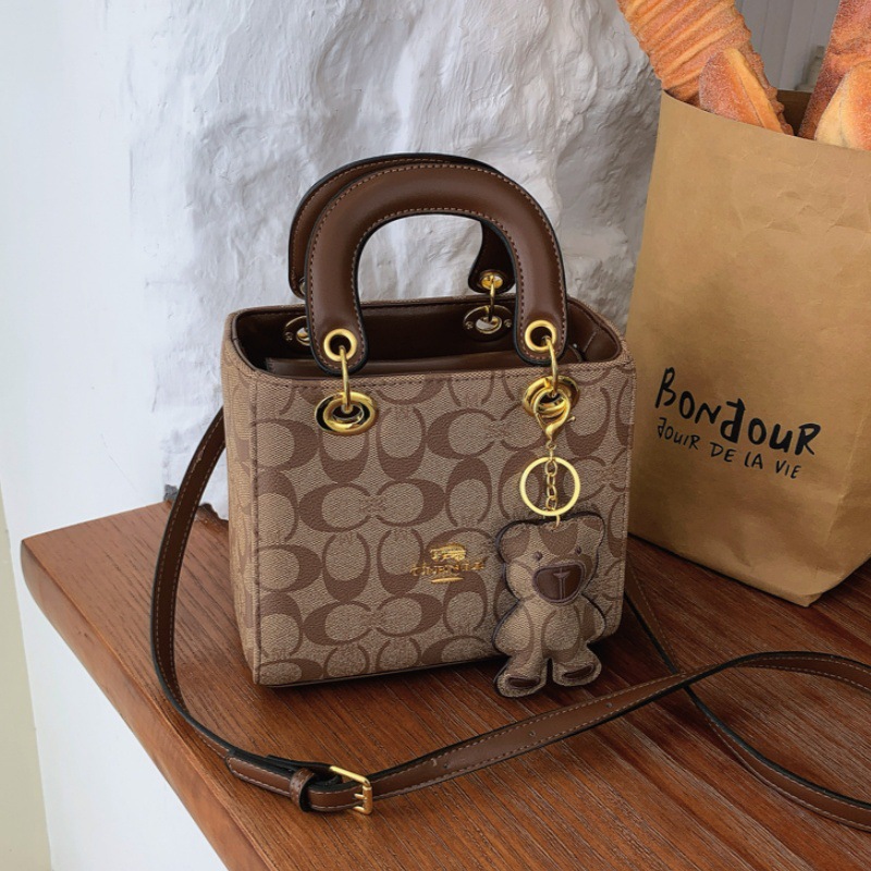 กระเป๋าถือผู้หญิงสุดหรู 2026 ร - Women'S Bags At M&S บทวิจารณ์และราคา