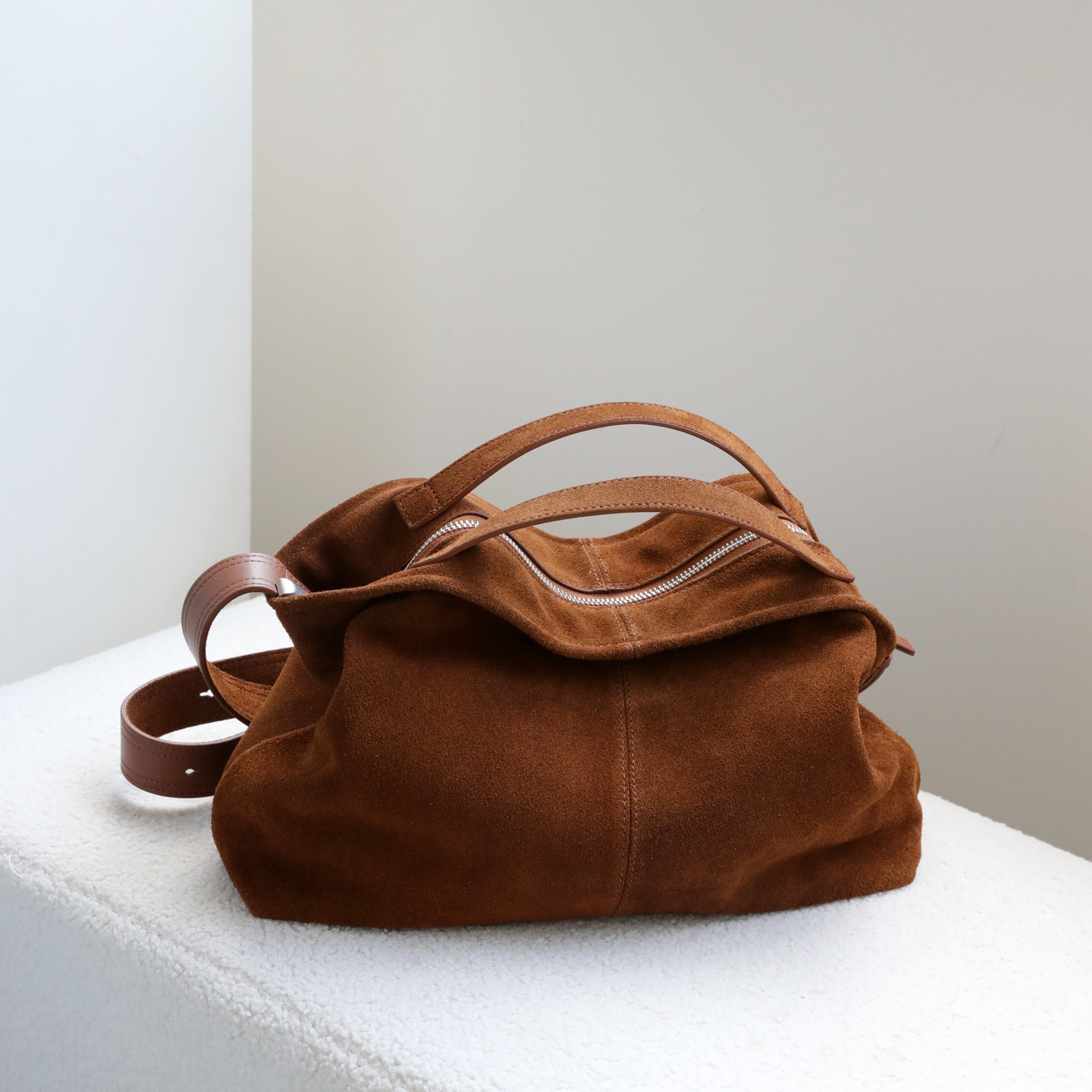 กระเป๋าโท้ทหนังกลับแท้สำหรับผู - Hobo Bag Slouchy บทวิจารณ์และราคา