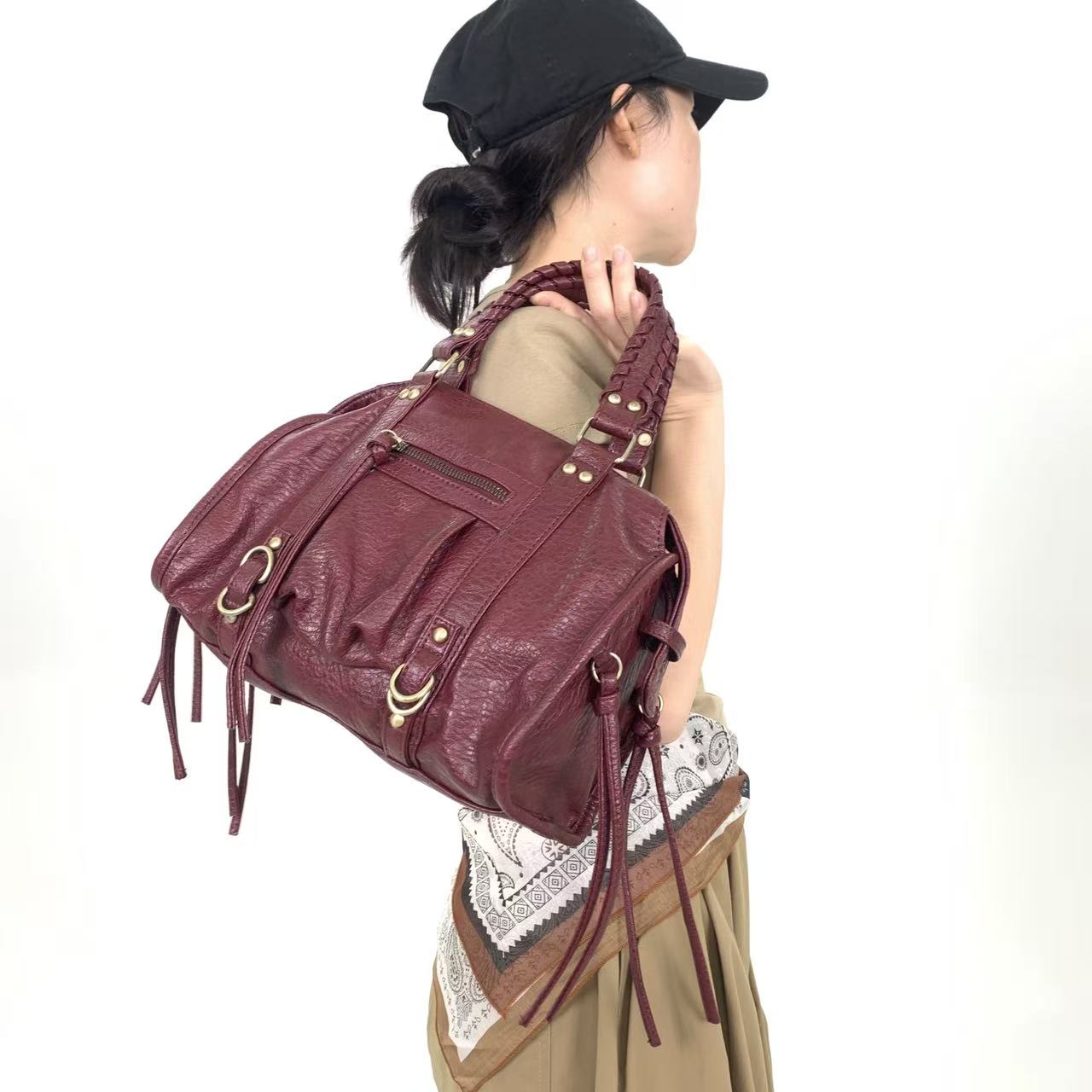 กระเป๋าถือสไตล์เรโทรสำหรับผู้ห - Women Bags Polene บทวิจารณ์และราคา