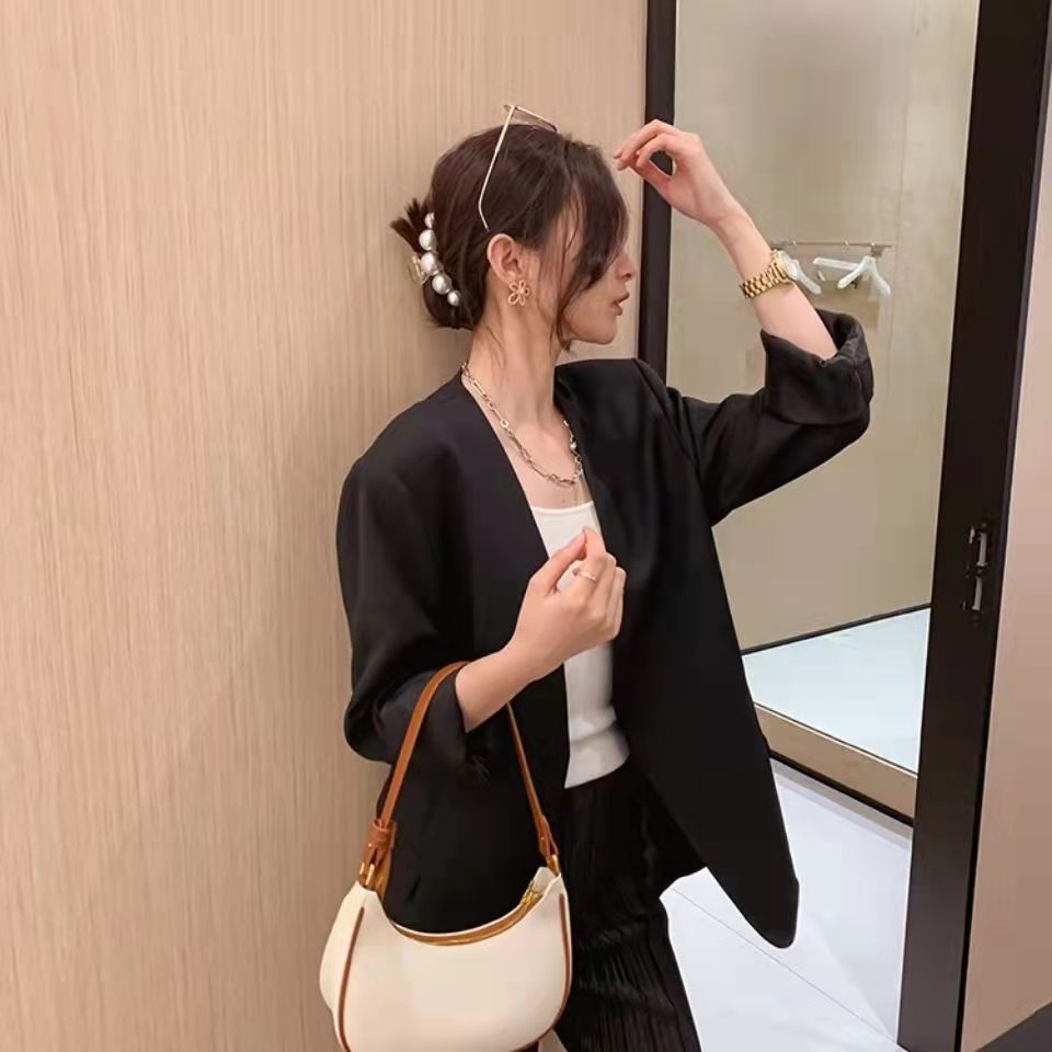 กระเป๋าคาร์แร้เล็กหญิง 2024 แฟ - Women Bags Guess บทวิจารณ์และราคา